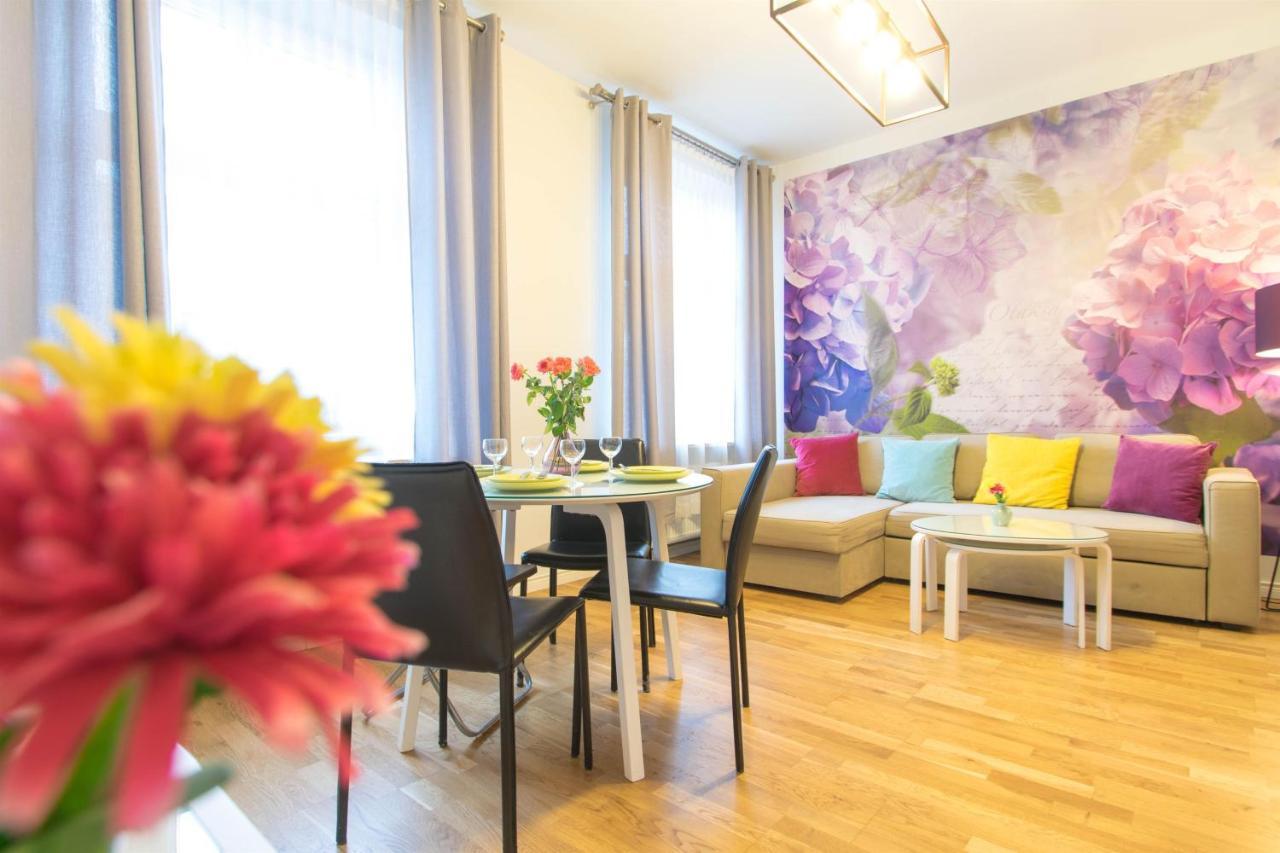 Krupnicza Modern Old Town Apartments - By Upstairs Krasków Eksteriør bilde